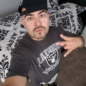 Meet your Posher, Miguel